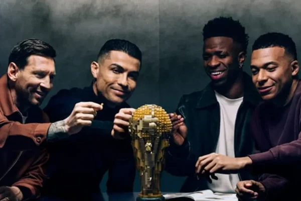 Publicité LEGO pour la coupe du monde 2026 avec Ronaldo, Messi, Mbappé et Vinicius