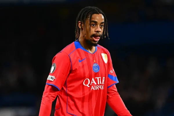 Barcola Arsenal : le PSG commence à craindre un départ