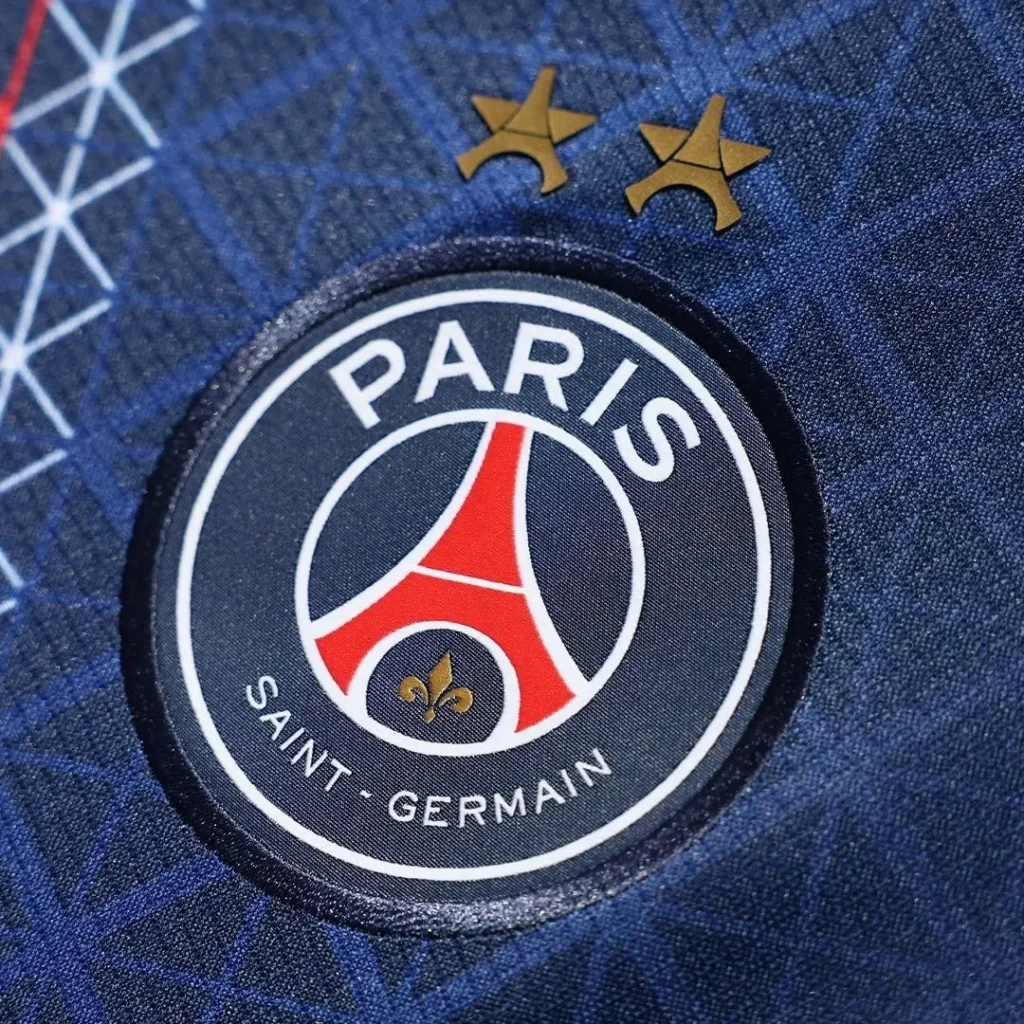 PSG deux étoiles maillot Ligue des champions