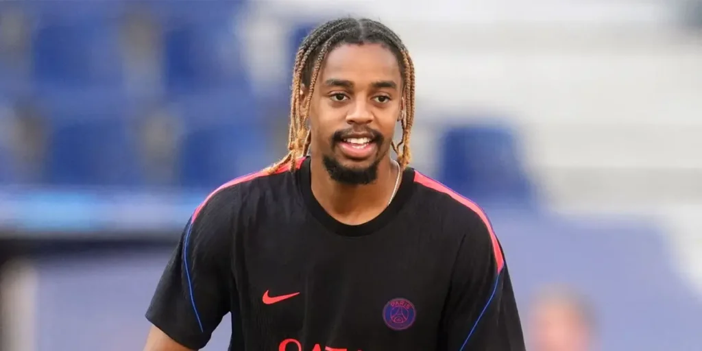 Bradley Barcola, priorité de Liverpool dans les négociations avec le PSG