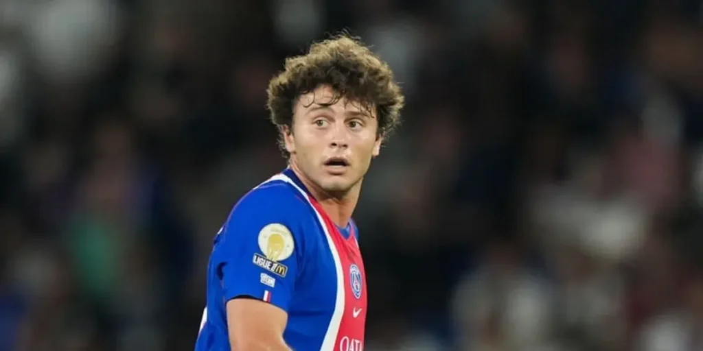 Les joueurs du PSG déçus après un match de Ligue 1 sans victoire